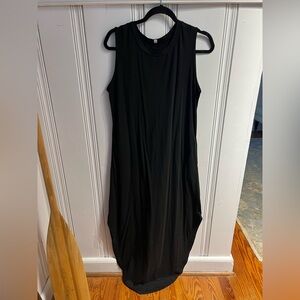 Black Sleeveless Dress